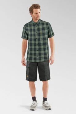 Fjallraven Mens Ovik Travel Short Sleeve Shirt -Fjallraven Clothing Deals Store b12bcc0019 4452 e