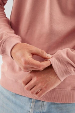 Fjallraven Mens 1960 Logo Badge Sweater -Fjallraven Clothing Deals Store b12bfa0311 3636 s